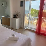 דירה Lana Maris 1 - 200m From Beach, Terrace With Sea View, Wi-fi And Free Parking