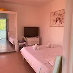 דירה Lana Maris 1 - 200m From Beach, Terrace With Sea View, Wi-fi And Free Parking דראמליי